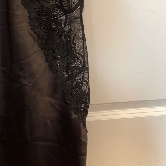 Sexy satin and lace slip new without tags - Picture 11 of 14